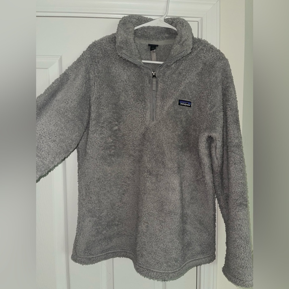 Women’s Patagonia quarter zip